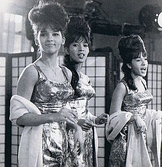The Ronettes at the top of their game, circa 1964-65, from left: Nedra Talley and sisters, Estelle & Ronnie Bennett.