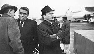 Jan 1961: Peter Lawford & Frank Sinatra at airport en route to work on JFK inaugural show. Photo, Phil Stern.