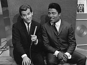 Dick Clark interviewing a young Little Richard on American Bandstand sometime in 1963 or 1964. Click for 'Best Of' CD.