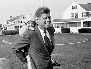 Nov 9th, 1960: Famous photo of JFK with daughter Caroline awaiting final election results at Hyannis Port. 