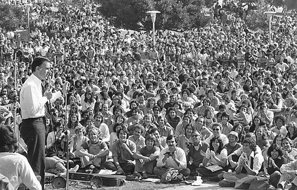 Fall 1978: California Governor Jerry Brown brings his re-election campaign to UCLA's Westwood campus where he addressed more than 5,000 students. Photo, L.A. Times.