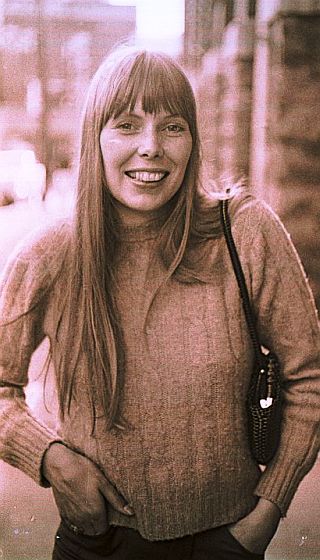 1969: Joni Mitchell, Nashville, TN, possibly in May for the Johnny Cash Show taping.
