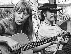 Joni Mitchell and David Crosby, California, 1968.