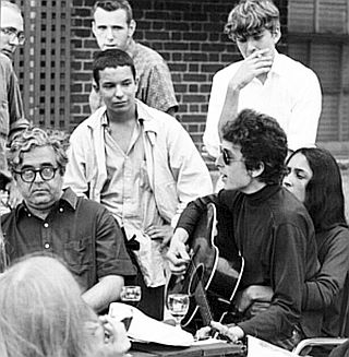 July ‘64. At Viking Motor Inn during Newport Festival, w/Albert Grossman (lower left, glasses), Bob, Joan, others. 