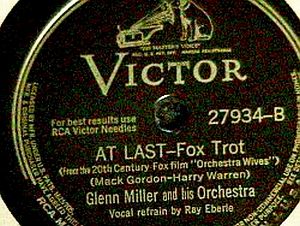 RCA Victor 78 rpm record label for 1941-42 Glenn Miller version of “At Last” with Ray Eberle.